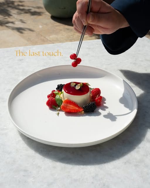 Panna cotta with fresh berries
